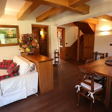 Appartamento Alpine Chalet Courmaison