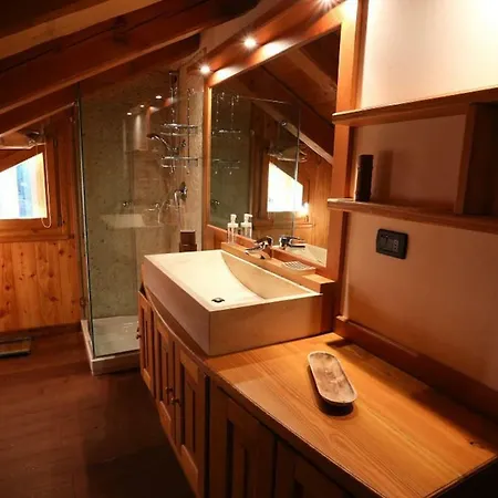 شقة Alpine Chalet Courmaison *