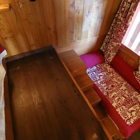 Alpine Chalet Courmaison *